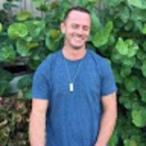 Meet your Posher, Derek